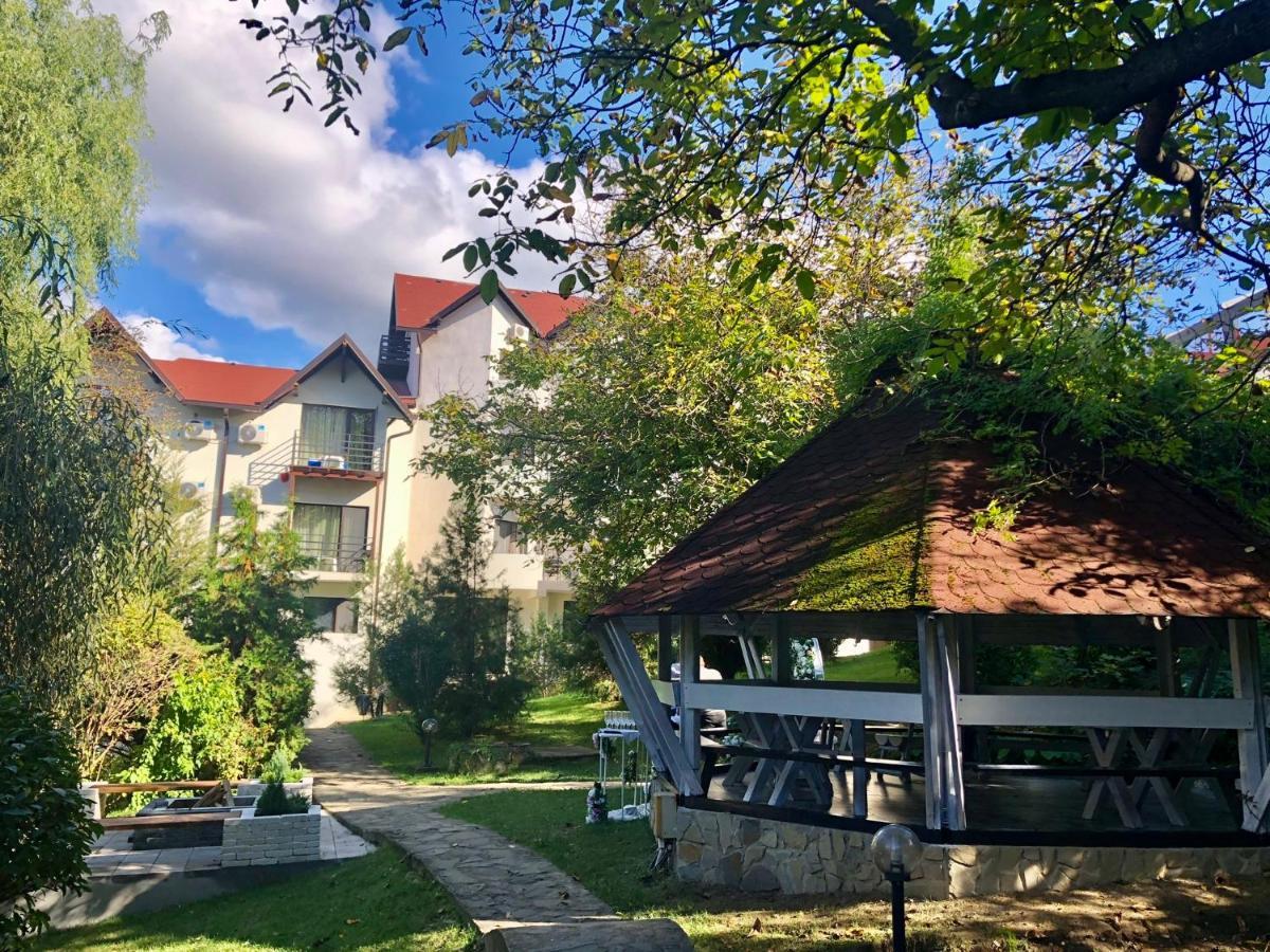 Hotel Complex Turistic Magura Exterior photo